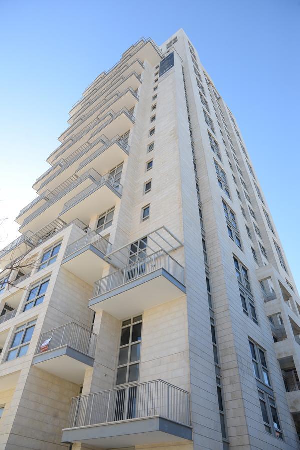 Saidoff, Amazing 4 Bedroom 3 Bath In City Center, Pool, Parking!!! Jerusalem Exterior photo